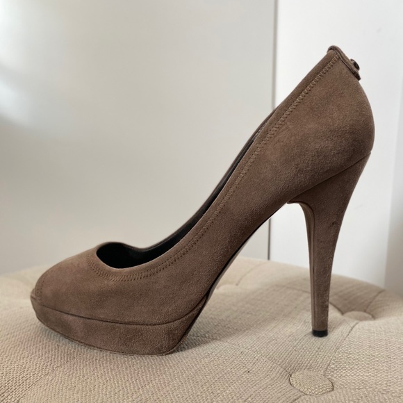 Stuart Weitzman Suede Platform Pumps - Picture 3 of 4